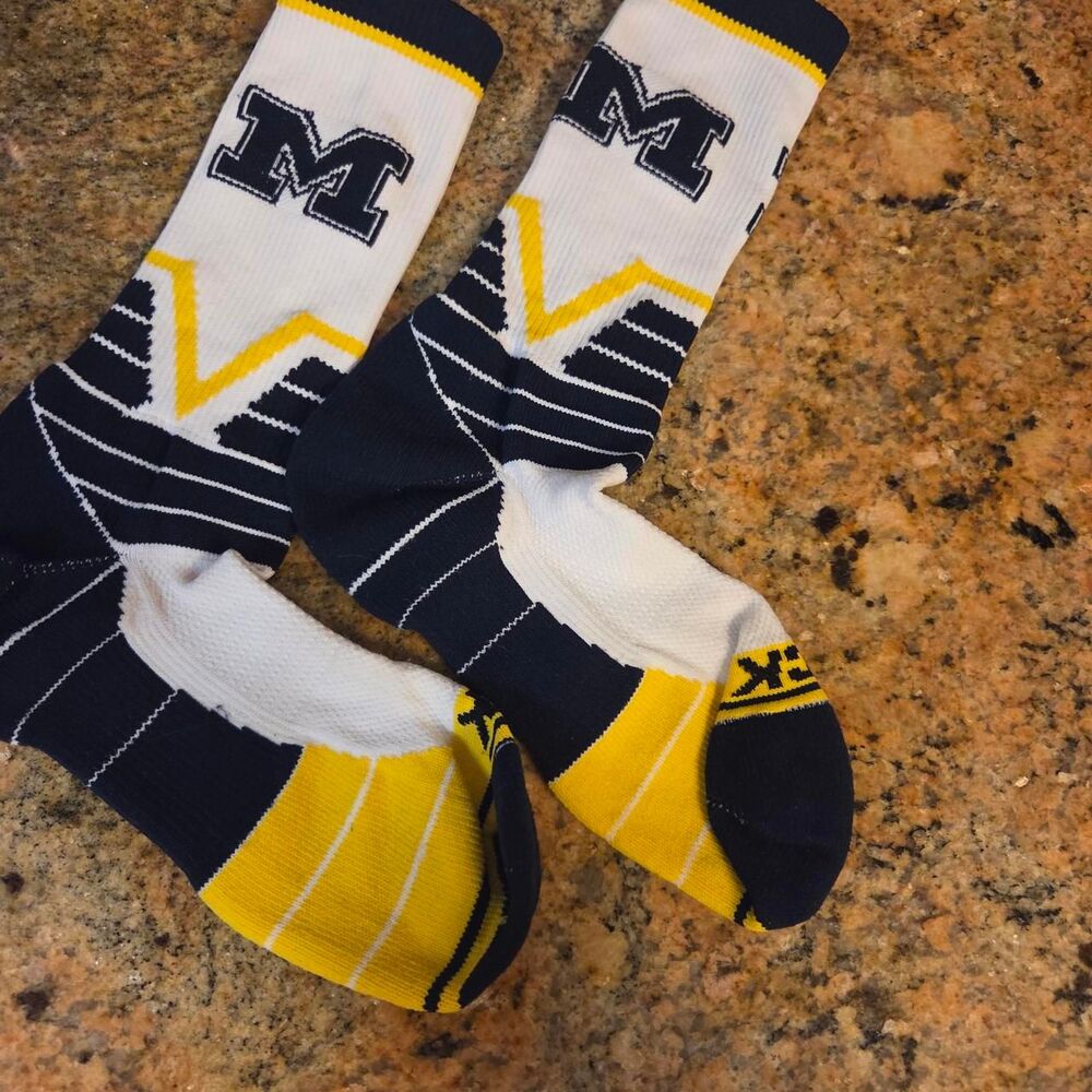 Ncaa multi Accessory - Picture 2 of 3